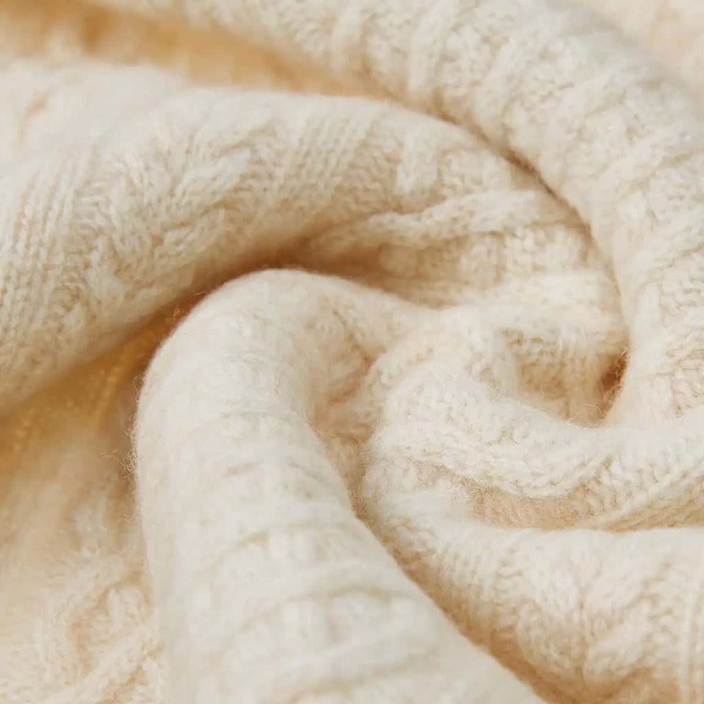 Women's Cashmere Sweater - Turtleneck - 100% Wool