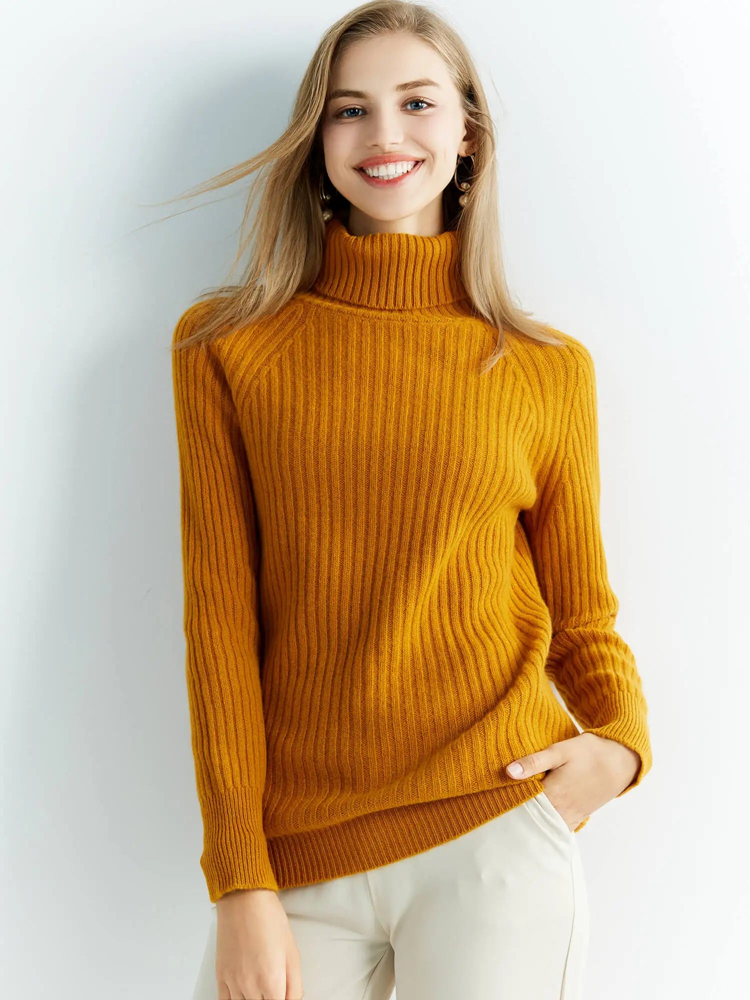 Women's Knitted Cashmere Sweaters - Turtleneck - 100% Merino Wool