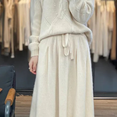 Women's Knitted High Waisted Half Skirt - 100% Wool